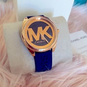 SOLD*************** Michael Kors rose gold MK logo, navy blue Janella Watch